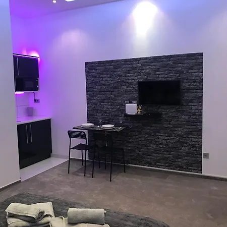 Bajnok Boutique Lägenhet *